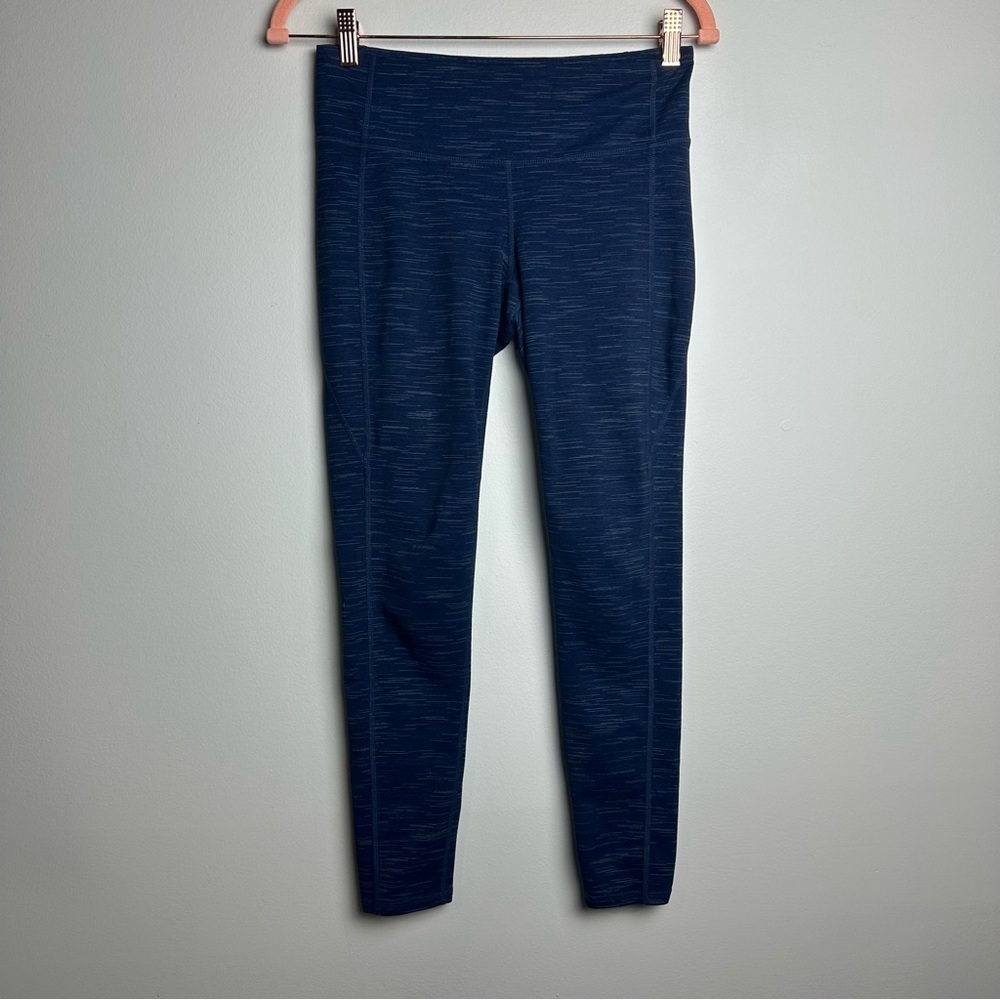 Athleta Striated Revelation Tight Blue Striped Leggings